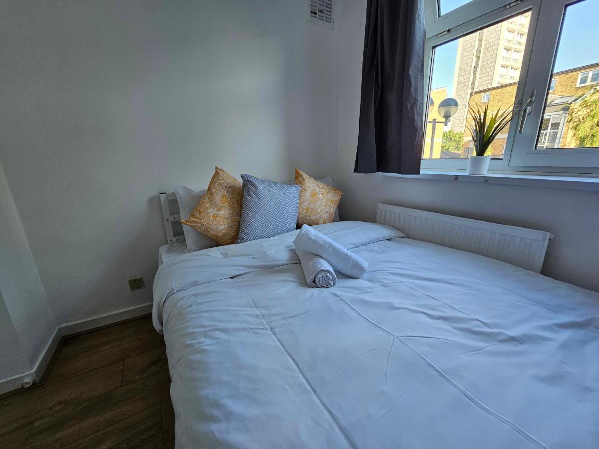 Towerhill Rooms Londen Buitenkant foto