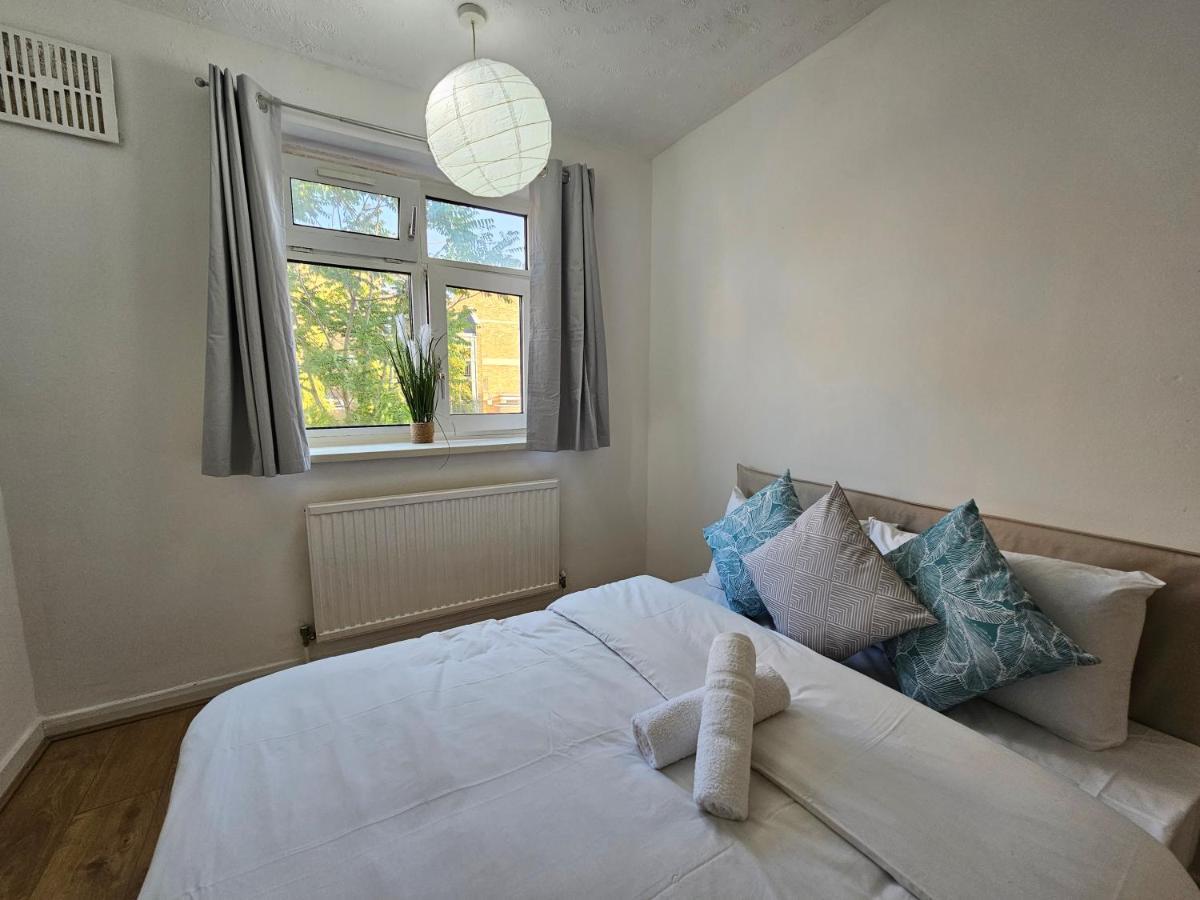 Towerhill Rooms Londen Buitenkant foto