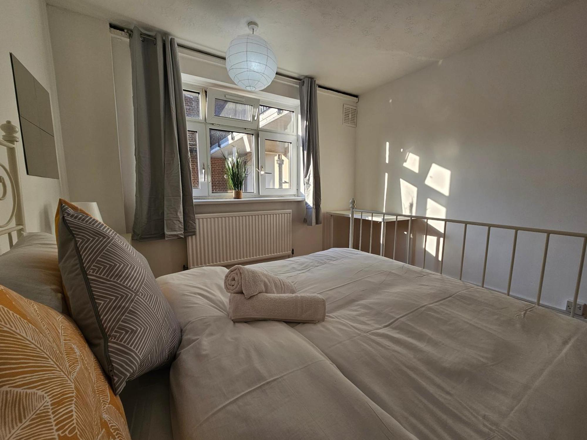 Towerhill Rooms Londen Buitenkant foto